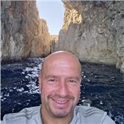 Lezioni di inglese, matematica e fisica per scuole elementari, medie e superiori. Sessioni di coaching per una scelta universitaria